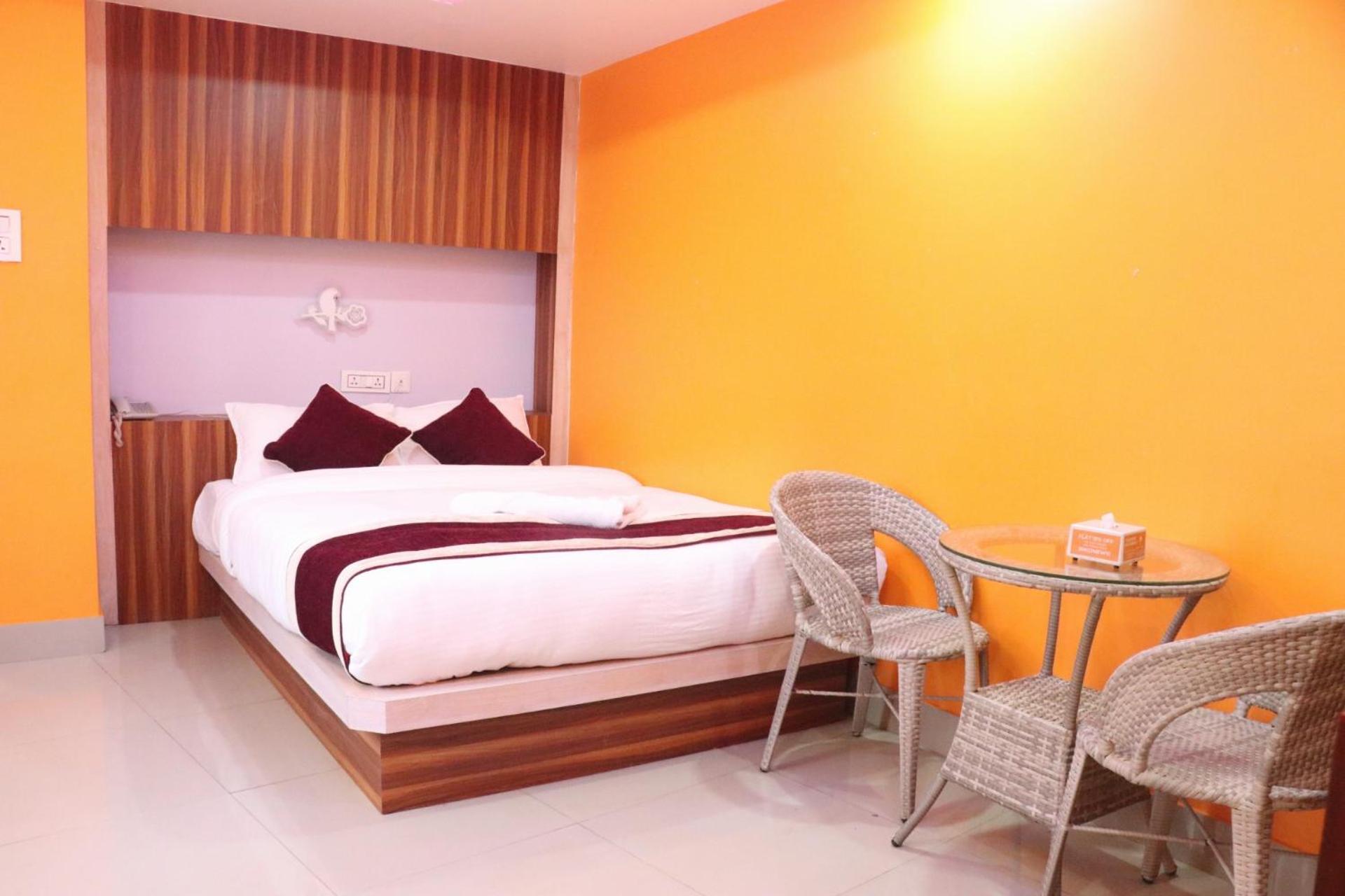 Om Tandoori Hotel Kathmandu Esterno foto